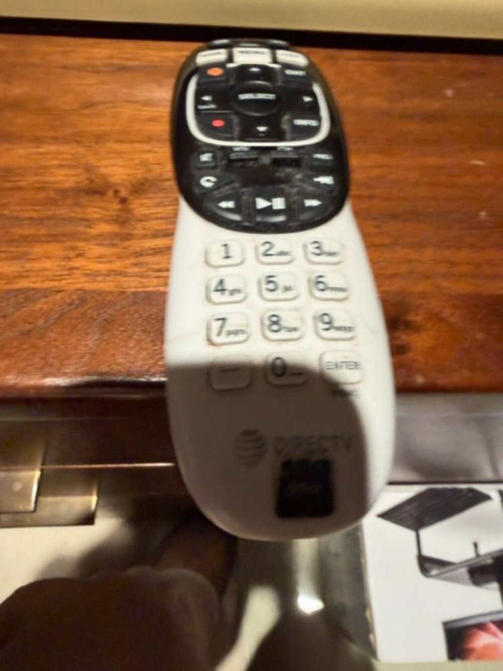 DIRECT TV REMOTE CONTROL